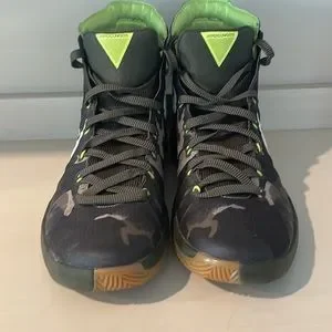 Nike | Shoes | Super Rare Nike Hyperdunk 25 Camo Money Goes 